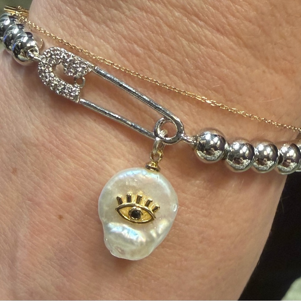 Silver Crystal Pearl Safety Pin Evil Eye Bracelet - Picture 3 of 3